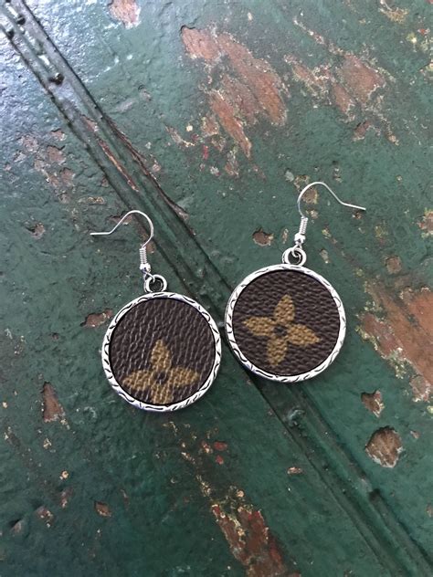 louis vuitton circle earrings.